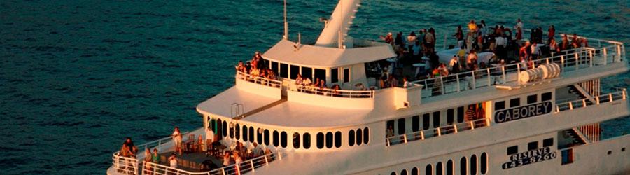 Fajita Catamaran Sunset & Party Cruise 8