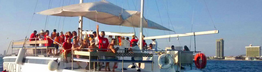 Mazatlan Private Sailing Catamaran Snorkeling in Deer Island 4