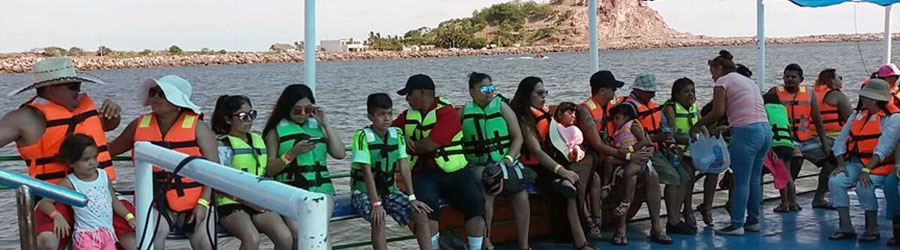 Yate Fiesta Mazatlan Harbor Cruise 6