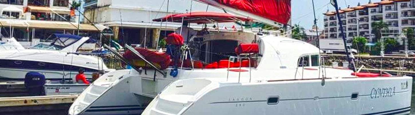 38' Private Catamaran Charter in Puerto Vallarta 2