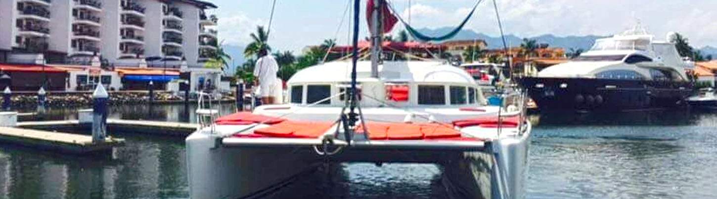 38' Private Catamaran Charter in Puerto Vallarta 3