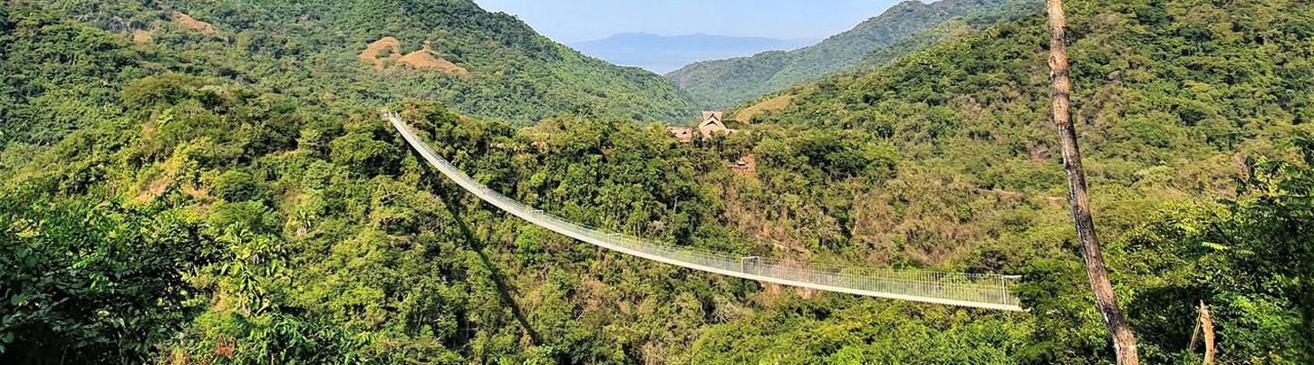 Jorullo Suspension Bridge Hiking Adventure 3