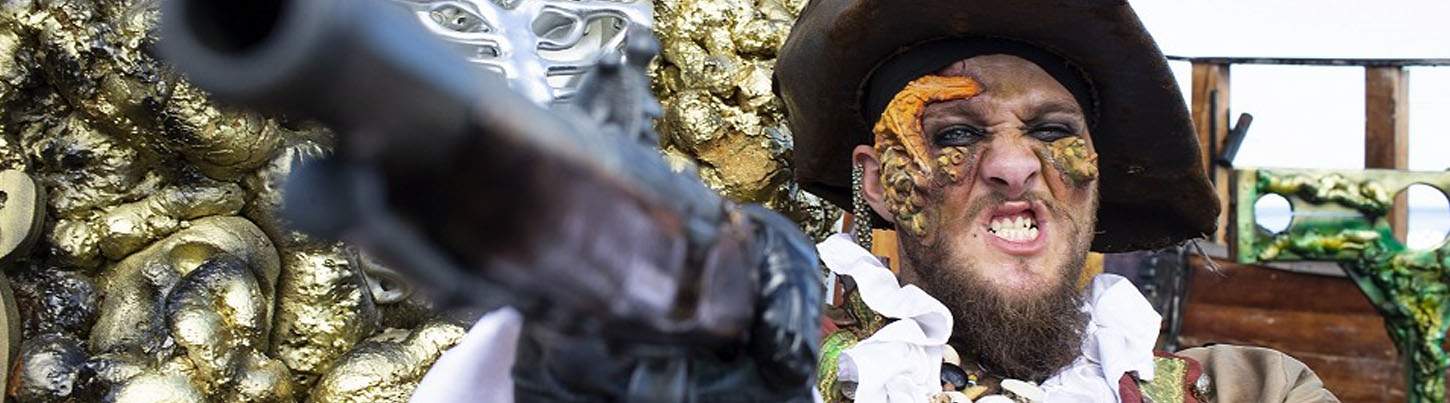 Jolly Roger Cancun Pirate Ship 8