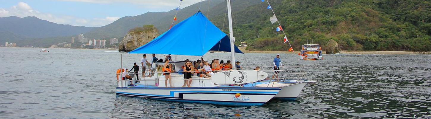 Crucero por la Bahía Cielito Lindo hacia Playa Las Animas 2