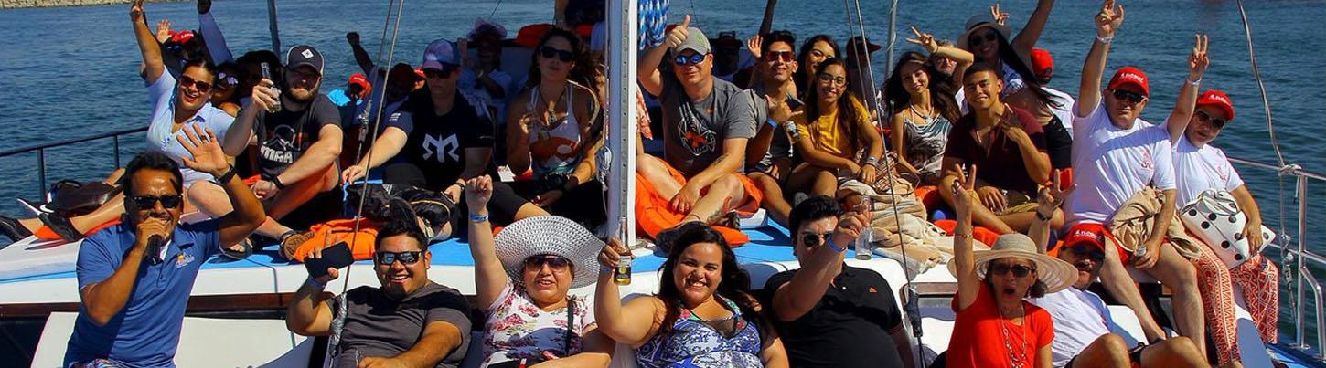Crucero por la Bahía Cielito Lindo hacia Playa Las Animas 3