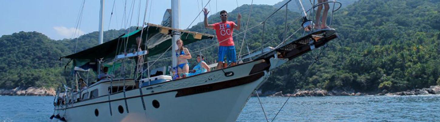 Paseo en Velero por Bahía de Banderas en Puerto Vallarta 7