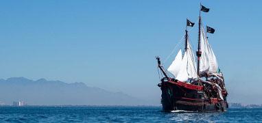 Cena en Crucero Piratas de la Bahía Marigalante